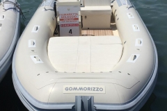 noleggio-gommone-fiumaretta-2